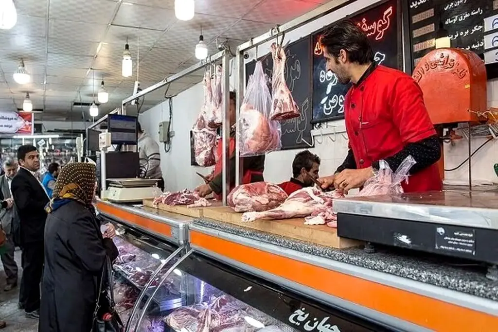 تورم ۱۳۶ درصدی گوشت؛ حرفهای باورنکردنی یک قصاب