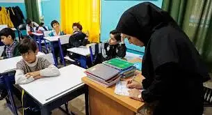 ماجرای اخراج ۱۹ هزار نفر از آموزش و پرورش چیست؟