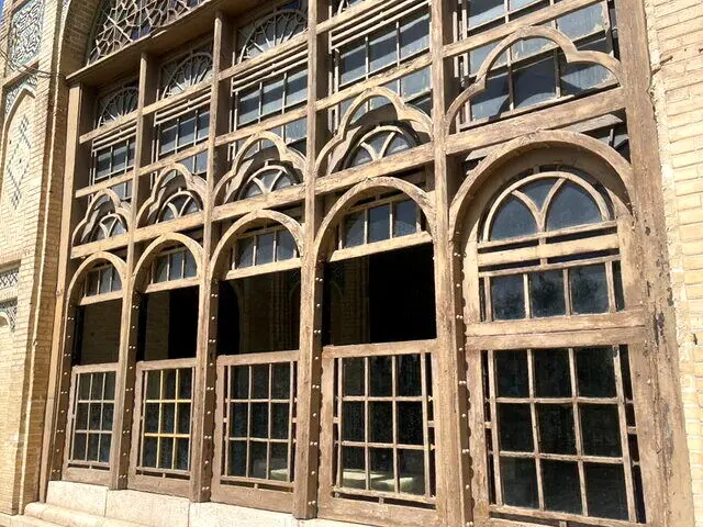 وضعیت آرامگاه‌های حافظیه به مرز بحرانی رسید + عکس