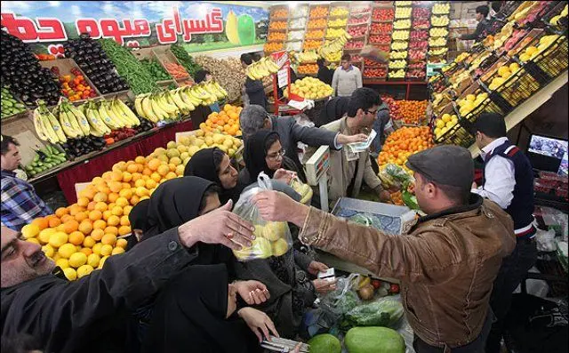 هر کیلوگرم میوه چند تومان می شود؟