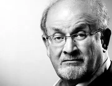 عکس جدید از سلمان رشدی بعد از دست دادن یک چشم + عکس