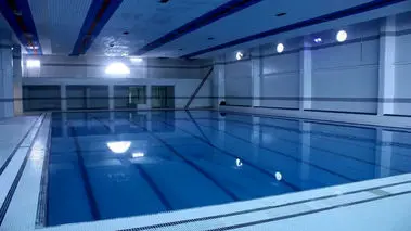 مسمومیت ۱۸ زن در یک استخر / علت چه بود؟