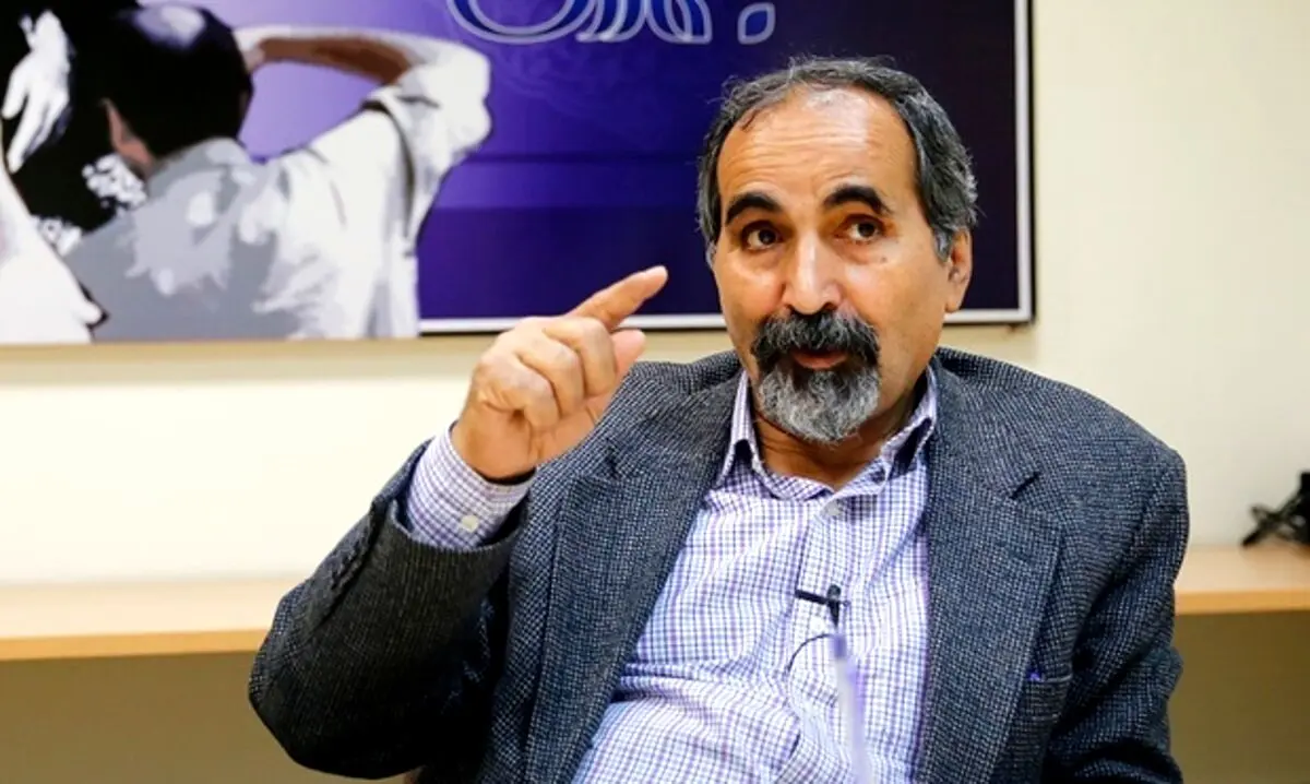 آزاد ارمکی: چرا سخنگوی دولت به دانشگاه ها رفته؟ چه کاره است؟