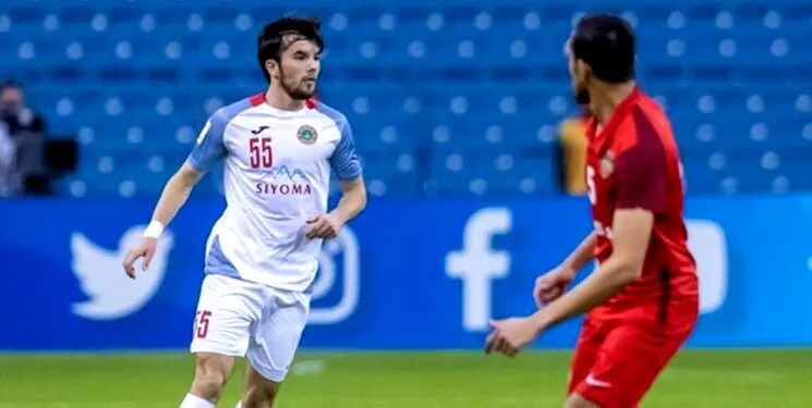 مدافع خارجی پرسپولیس به استقلال رفت