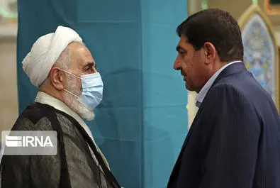 چهره های مشهور سیاسی در بیت رهبری