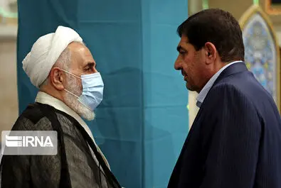 چهره های مشهور سیاسی در بیت رهبری