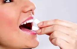 اتفاق خطرناک با آدامس جویدن !