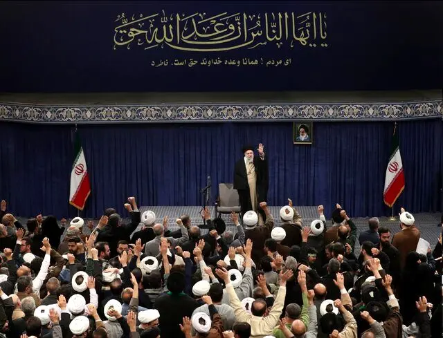 هشدار جدی رهبر انقلاب به مسئولان کشور 