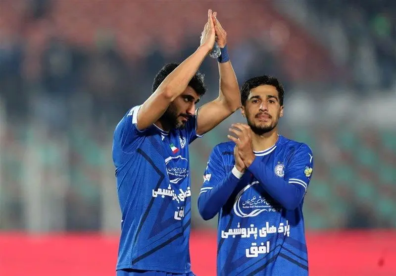 سپاهان به دنبال ستاره استقلال