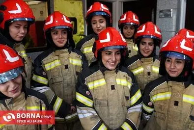 دختران آتش نشان