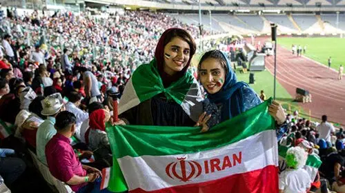 بازهم زنان به استادیوم راه پیدا نکردند/بلاتکلیفی تماشاگران زن برای ورود به ورزشگاه 