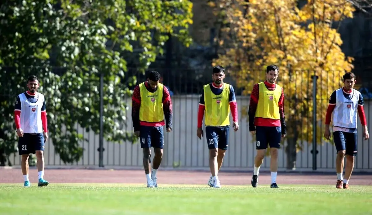 2 بازیکن پرسپولیس احضار شدند