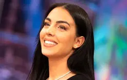 جورجینا با استایل اسلامی در هفته مد ۲۰۲۵ ریاض + عکس