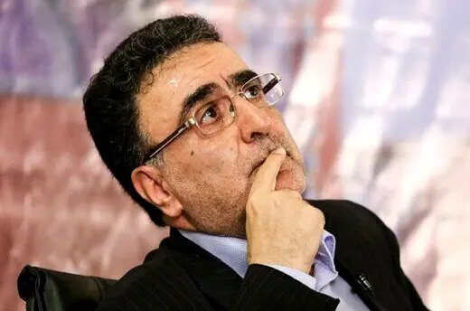 تاج زاده در بیمارستان بستری شد