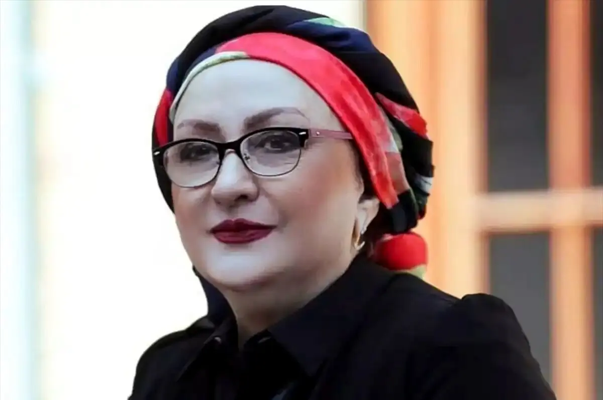 مریم امیرجلالی و مقایسه دلار در ایران با برف کانادا! +فیلم