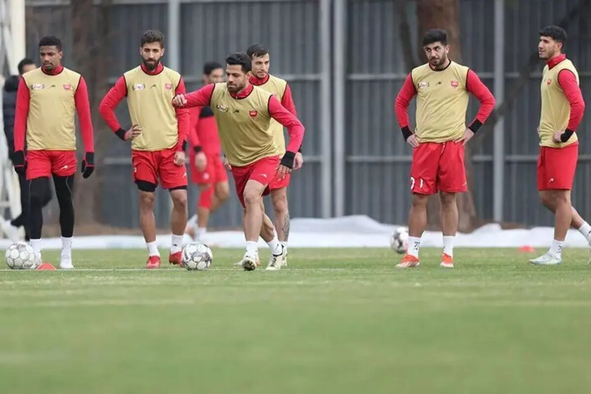 شاه ماهی پرسپولیسی  هم پرید