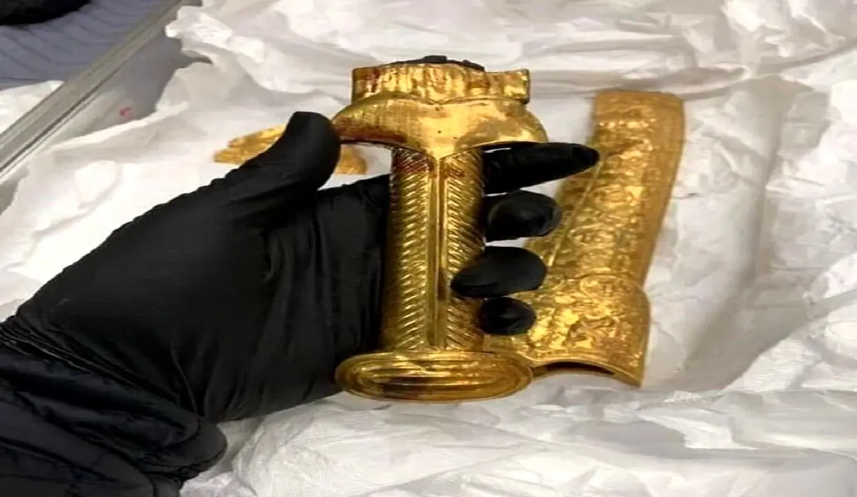 خنجر هخامنشی تقلبی است؟
