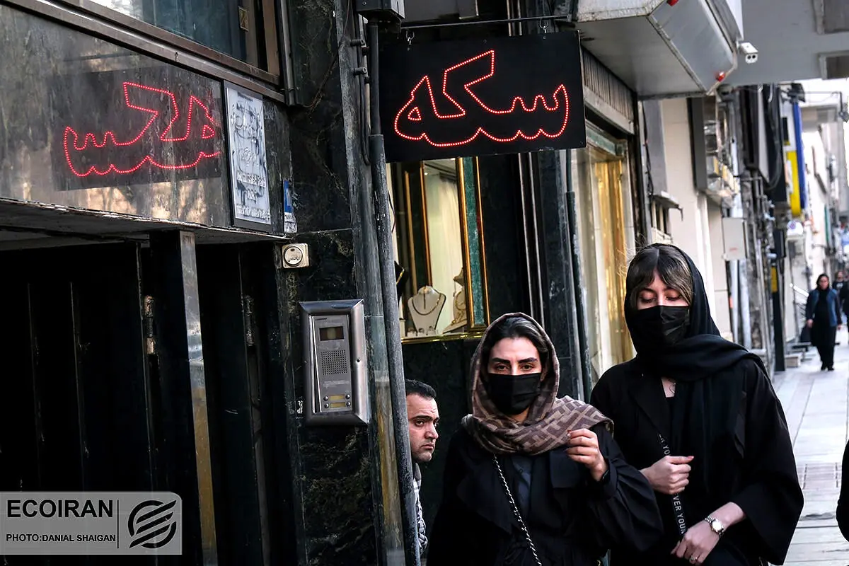 در انتظار سقوط قیمت های سکه در بازار سیاه پوش 