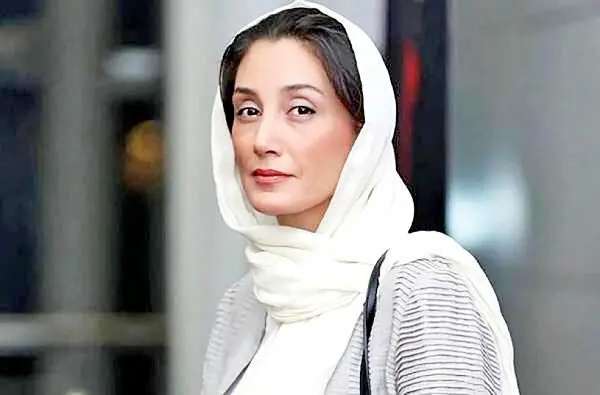 ویدئوی دیده نشده از هدیه تهرانی و اصغر فرهادی  در جشنواره فجر

