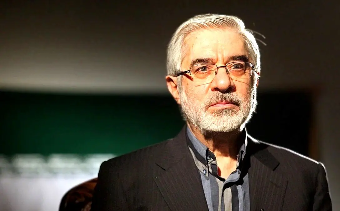 درخواست عجیب روزنامه اصولگرا درباره میرحسین موسوی