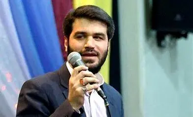 شعر کنایه‌آمیز مداح معروف در راهپیمایی ۲۲ بهمن خطاب به رئیسی+فیلم