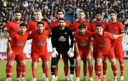 تراکتور صدرنشین لیگ برتر شد