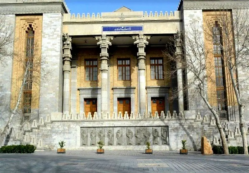 کاردار سوئد به وزارت خارجه احضار شد