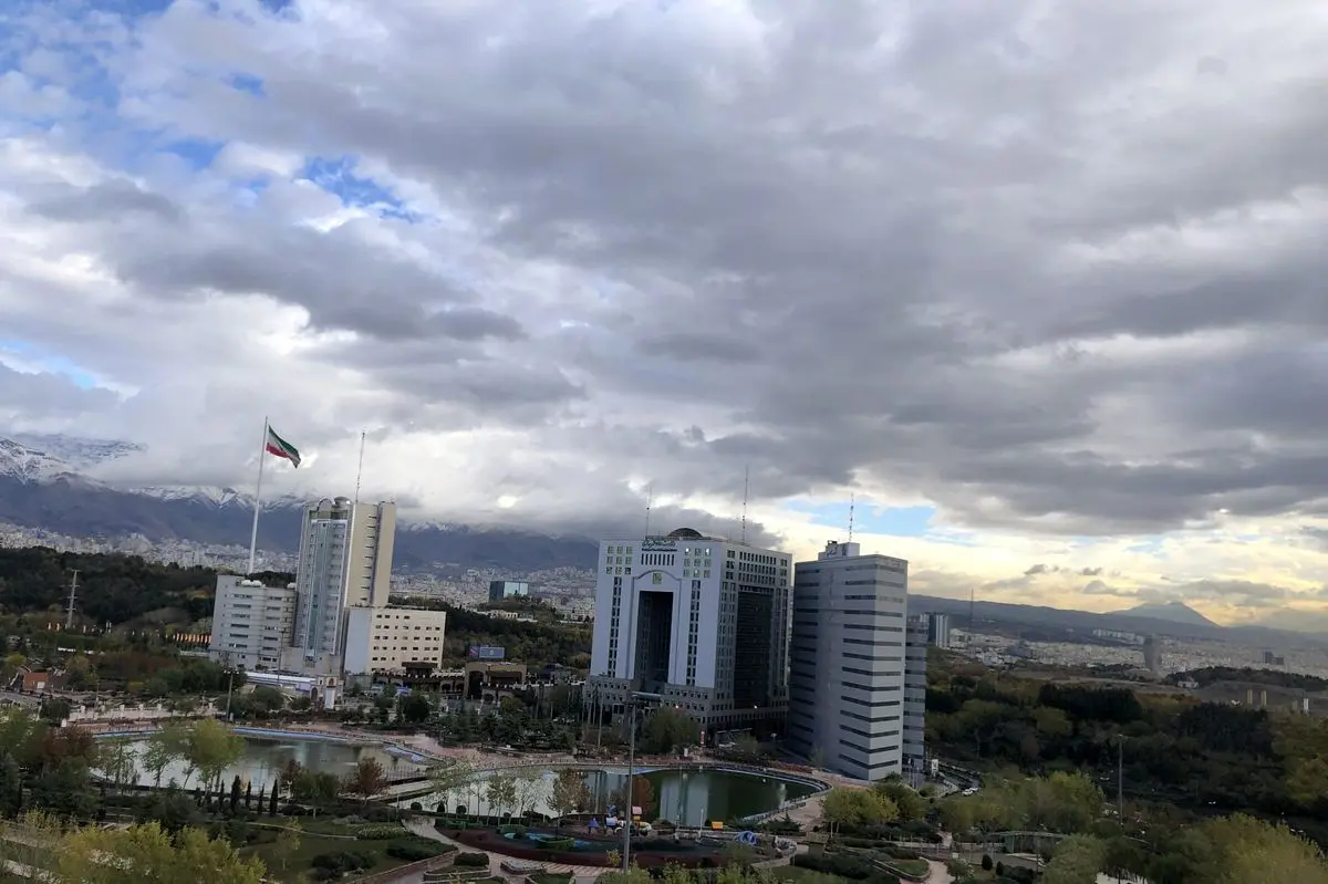 صدور هشدار نارنجی برای تهران/وزش باد شدید و فعالیت سامانه بارشی