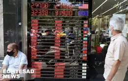 اتفاق عجیب در بازار تهران،دلار بی خریدار شد،جابه‌جایی دلار با خودرو

