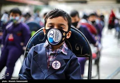 انشای بامزه یک دانش آموز استقلالی: ستاره پرسپولیس قلابی است! +عکس