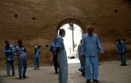 اینجا آخر دنیاست / زندگی در حصار امین‌آباد