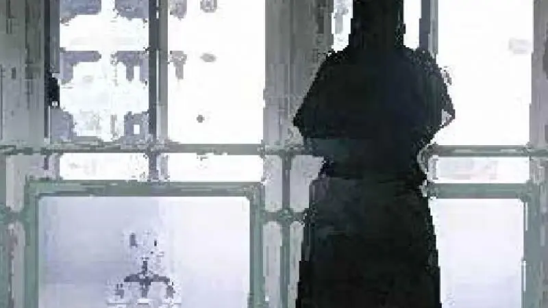 نقشه فریبکارانه پس از آزار و اذیت شوهر به خاطر دخترزایی