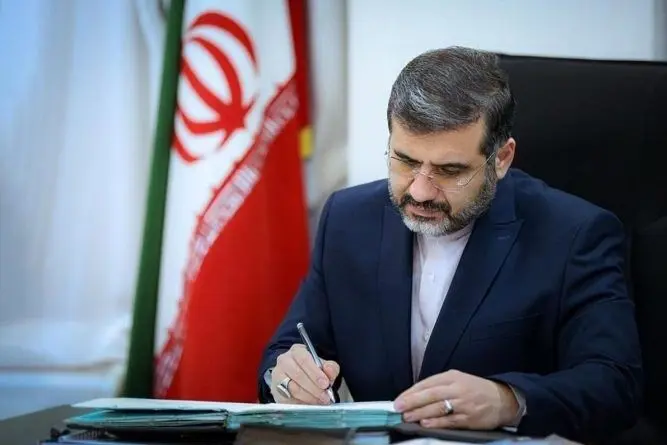 کنایه به وزیر ارشاد؛ فقط بلدی توئیت بزنی!