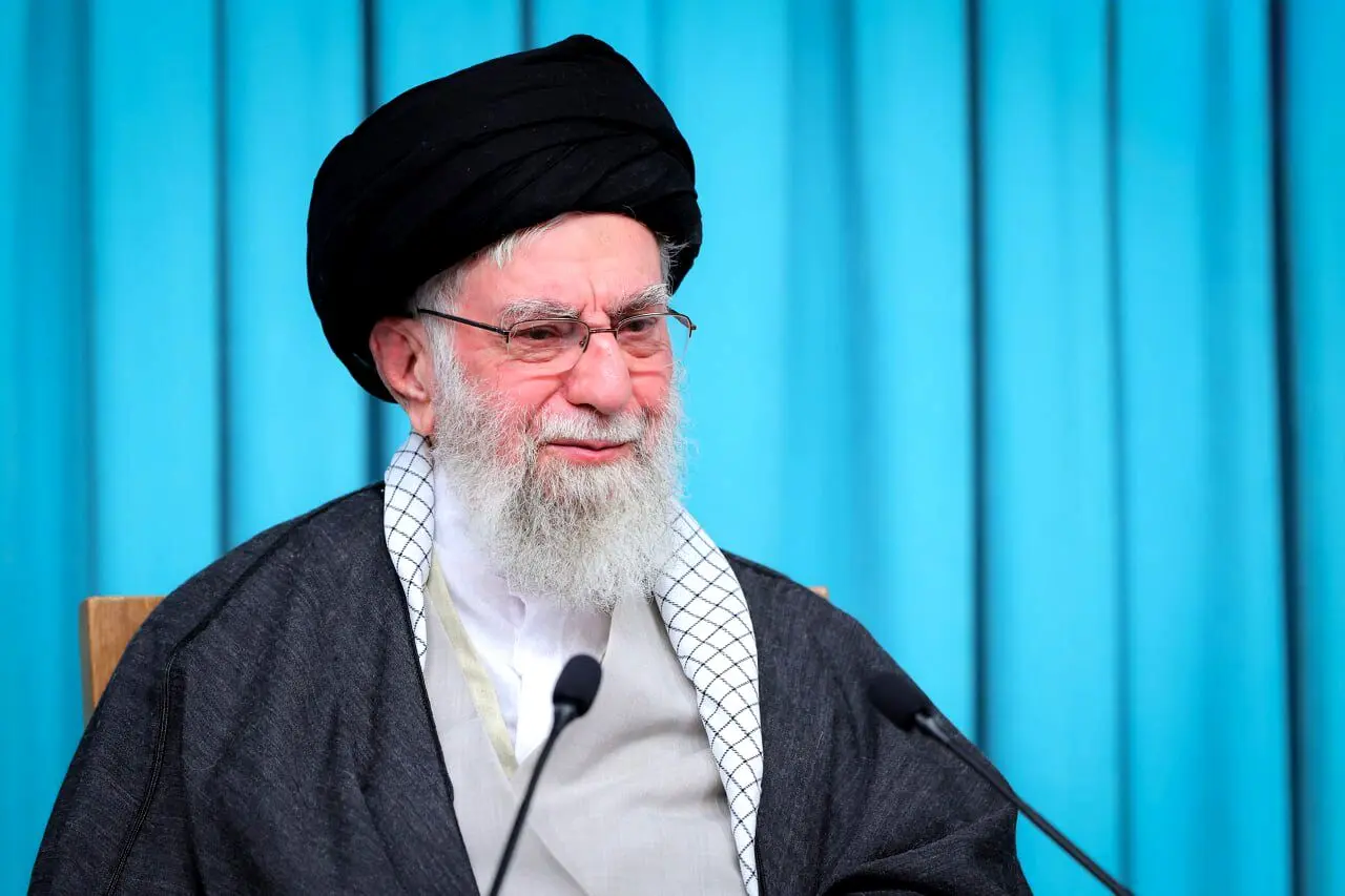 واکنش رهبر انقلاب به  احتمال درگیری نظامی 