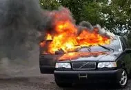 تصادف مرگبار یک خودرو با عوارضی اتوبان+فیلم