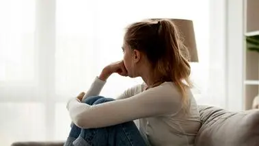 با این ترفندها از احساس تنهایی و افسردگی رها شوید!