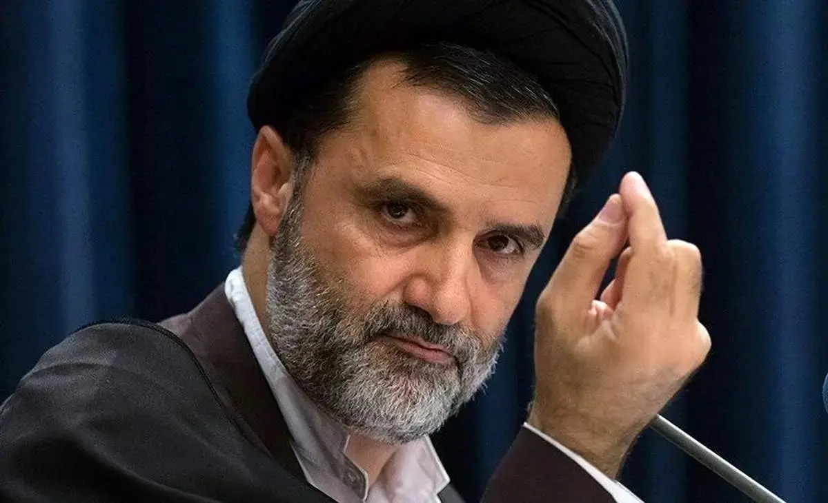 ادعای نماینده مجلس: عراقچی در حال مذاکره با آمریکا است