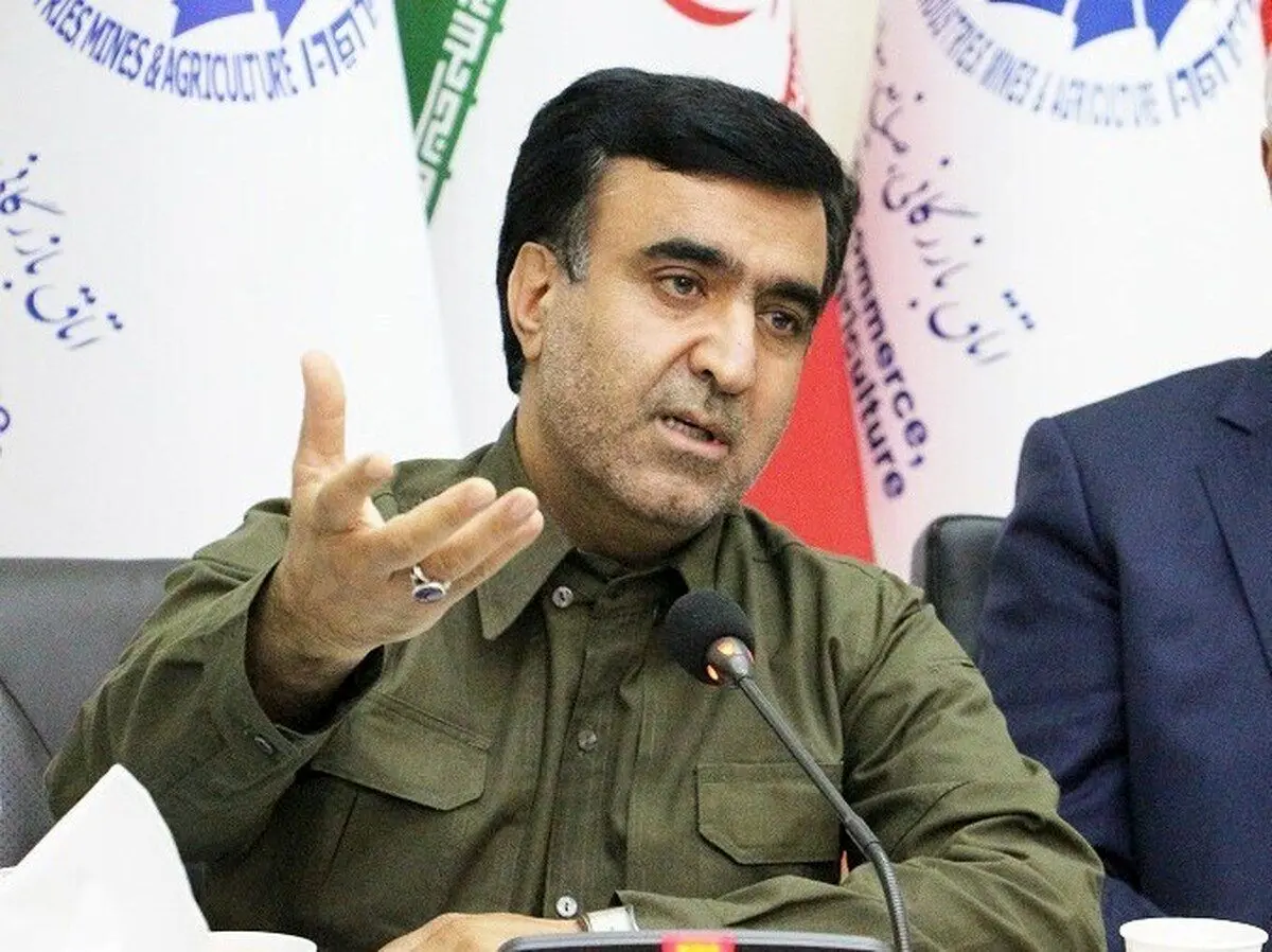 انتقاد تند به تعطیلی مدارس به دلیل آلودگی هوا/ باید آخرین گزینه باشد