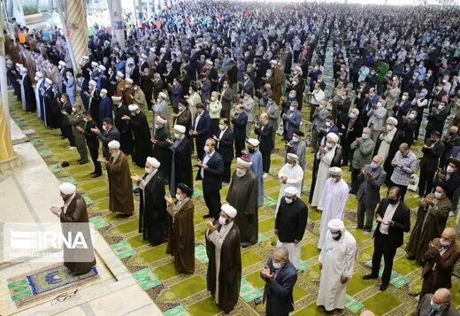 اعتراض در نمازجمعه تهران / عکس