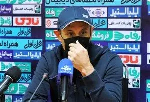 یحیی گل‌محمدی: ناهماهنگ بودیم و بدموقع گل خوردیم