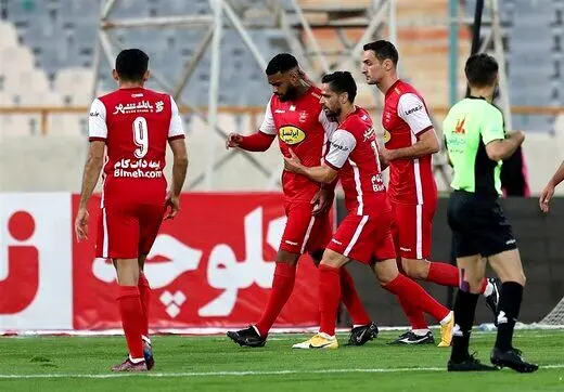 پرسپولیس دوباره در صدر!