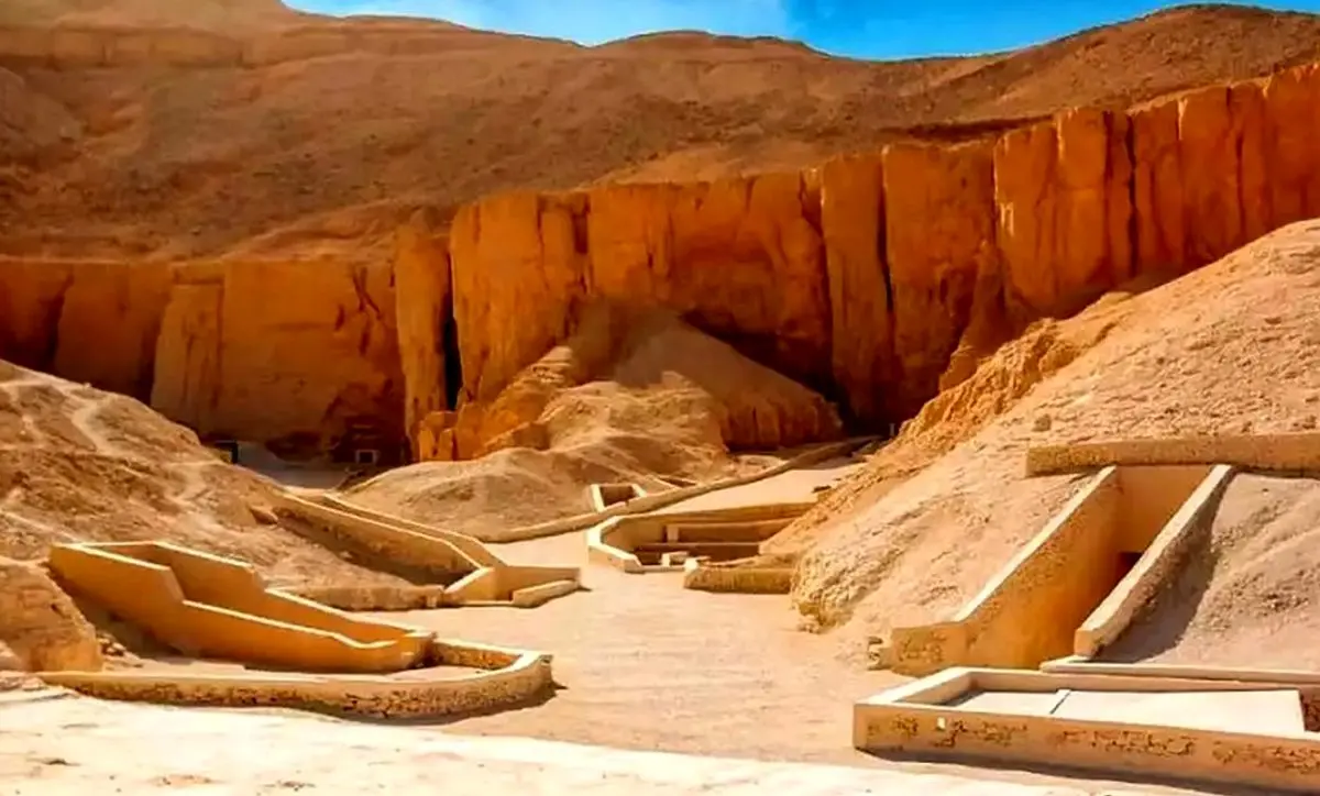 مقبره اسکندر مقدونی کجاست؟