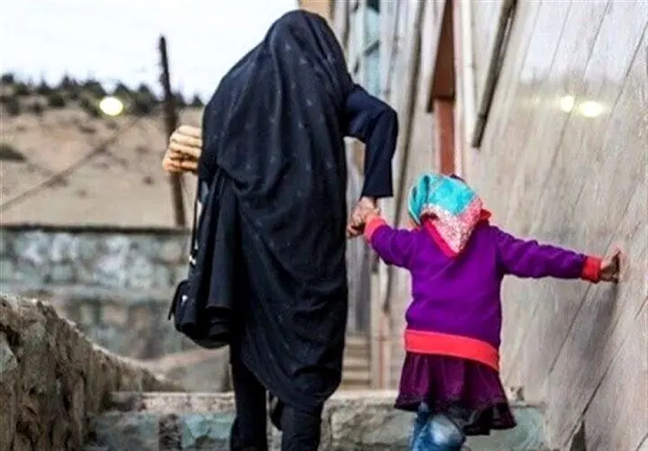 بیمه رایگان مادران دارای ۳ فرزند+جزئیات و شرایط ثبت نام