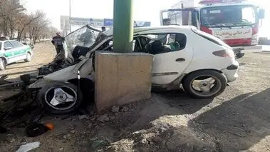 رانندگی خطرناک با پژو ۲۰۶ تصادفی در جاده! +فیلم