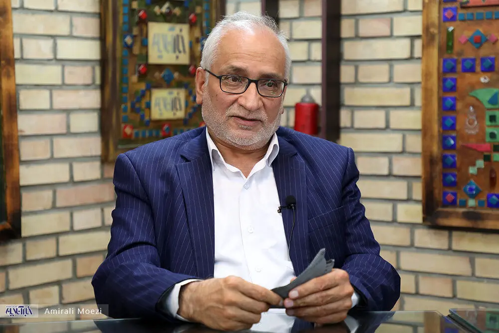 مرعشی :جمهوری اسلامی را نباید فدای آقای رئیسی بکنیم /مردم عصبانی هستند/نارضایتی بالای ۷۵درصد است