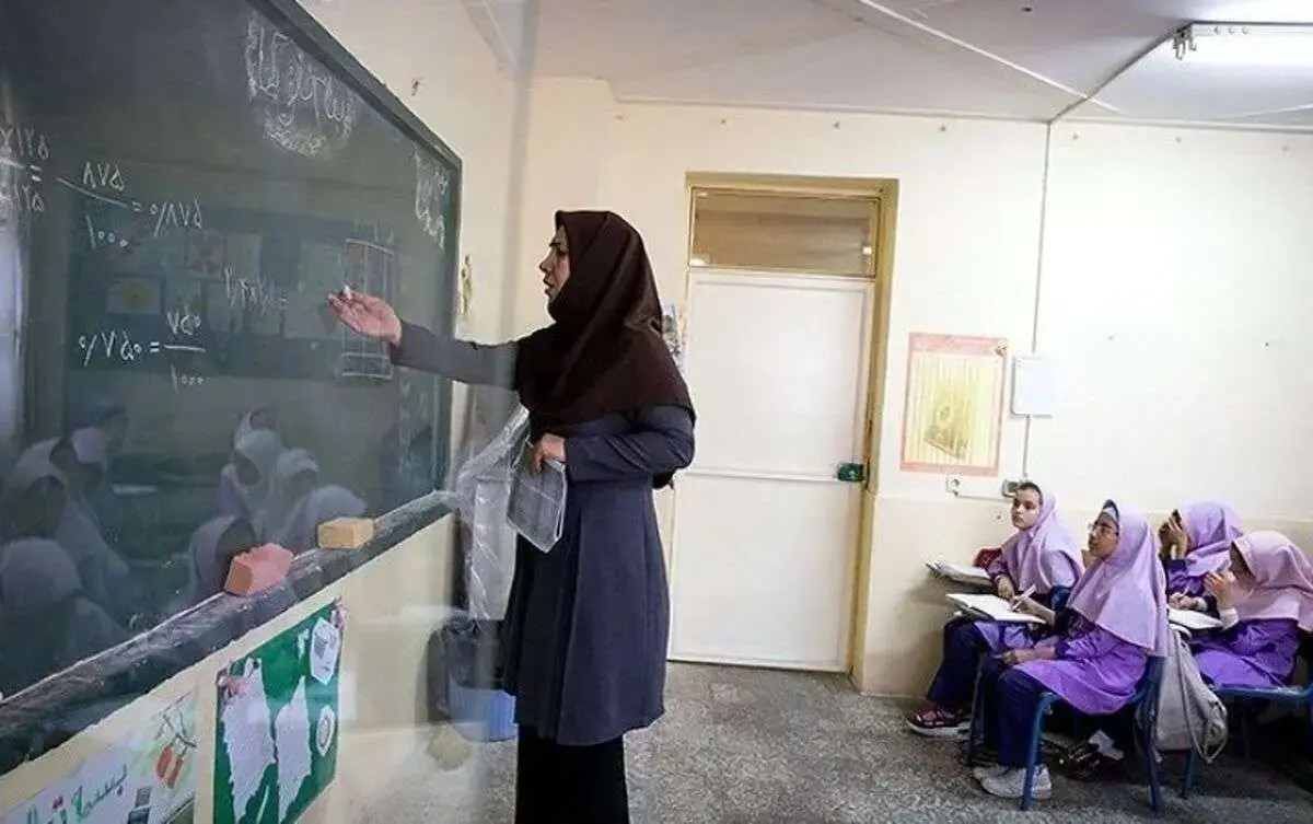 خیال فرهنگیان بازنشسته از  پاداش پایان خدمت ۱۴۰۳ و ۱۴۰۴ راحت شد+ سند

