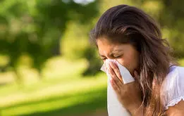 چگونه از آلرژی بهاری در امان بمانیم؟