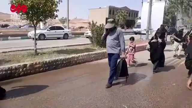 ببینید | آب‌پاشی روی زائران اربعین