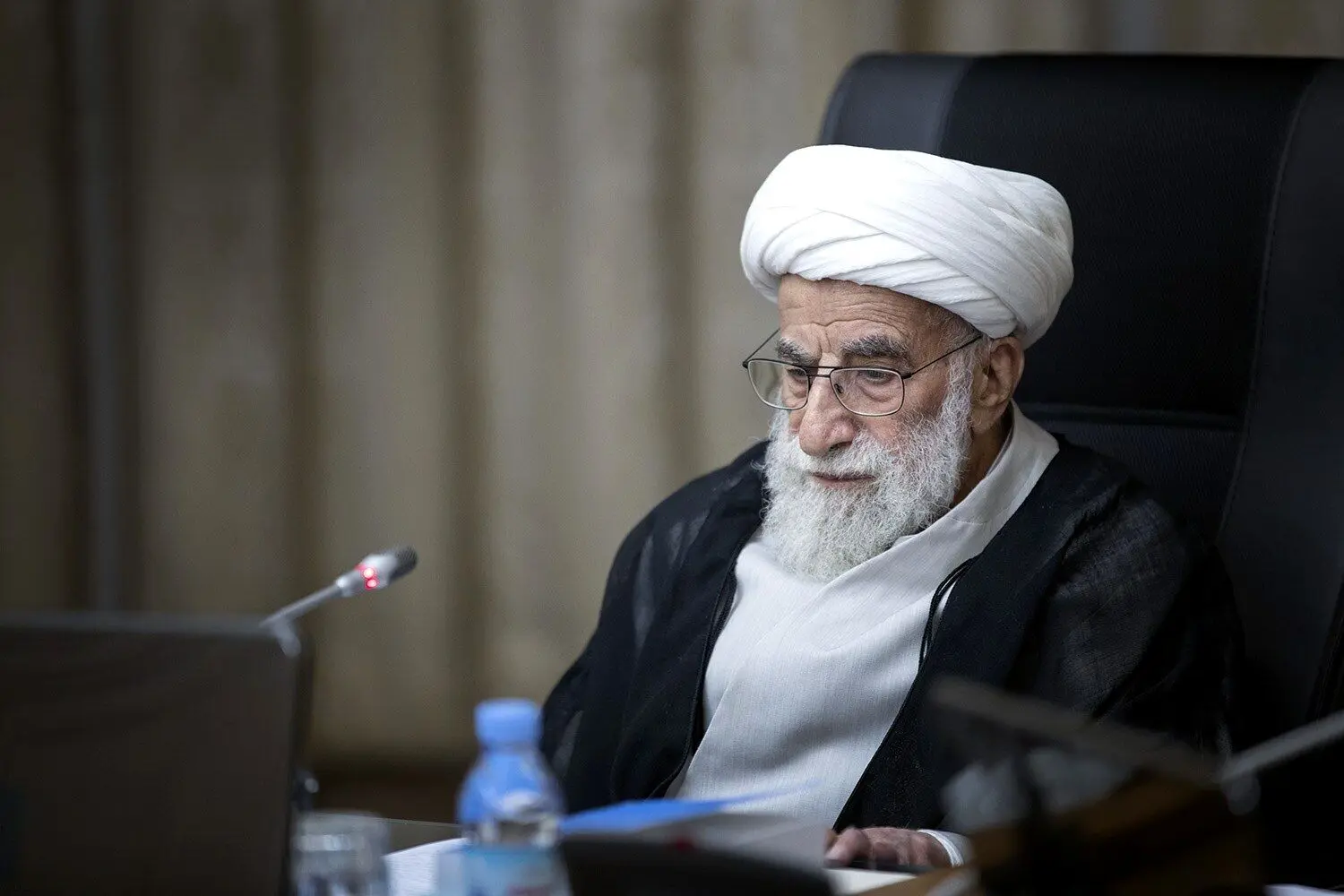تصاویری تازه از آیت‌الله جنتی در ۹۷سالگی

