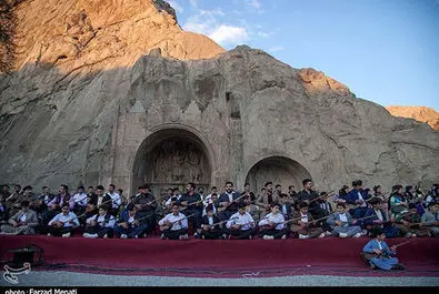 جشن جهانی نوروز در محوطه تاریخی طاقبستان